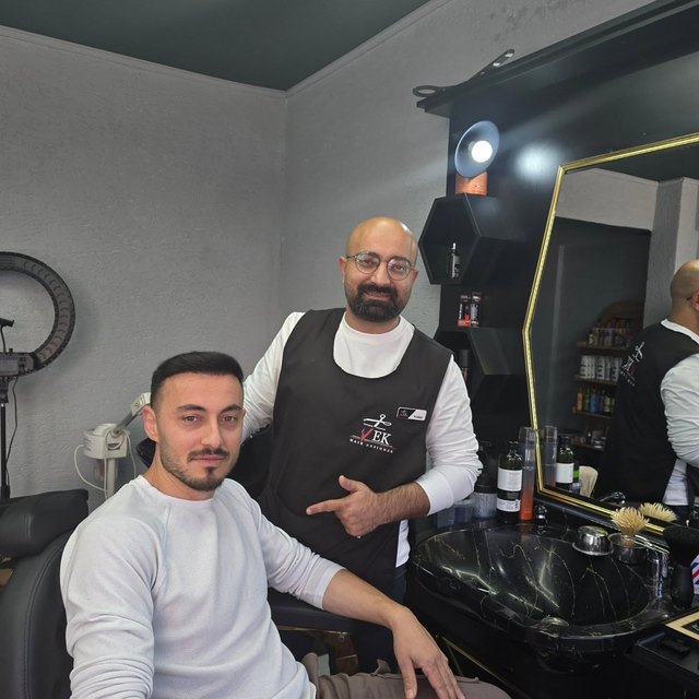 Vedat Erkek Kuaförü Çerkezköy — erkek saç kesimi ve sakal tıraşı çalışması 10
